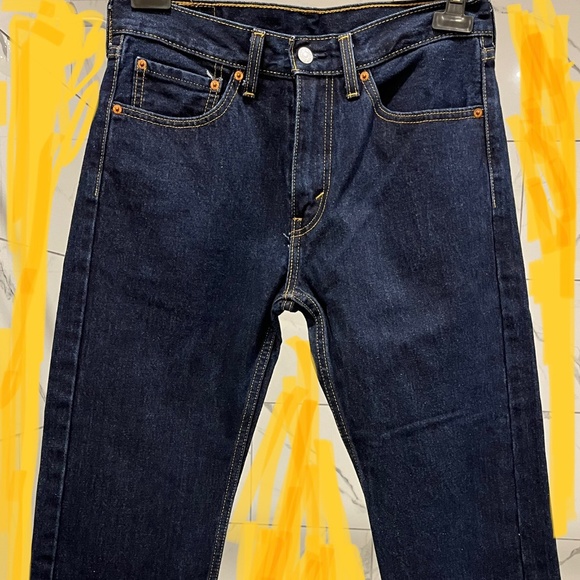 Levi Jeans - Picture 6 of 7